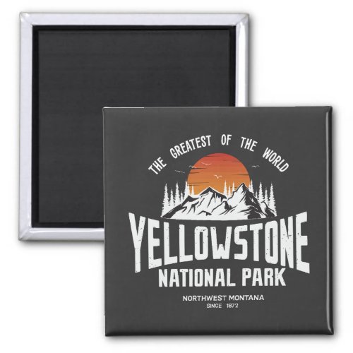 Yellowstone National Park Wolf Mountains Vintage Magnet