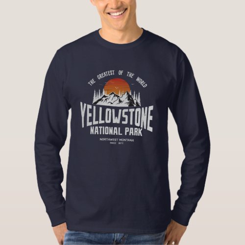 Yellowstone National Park Wolf Mountains Vintage T_Shirt