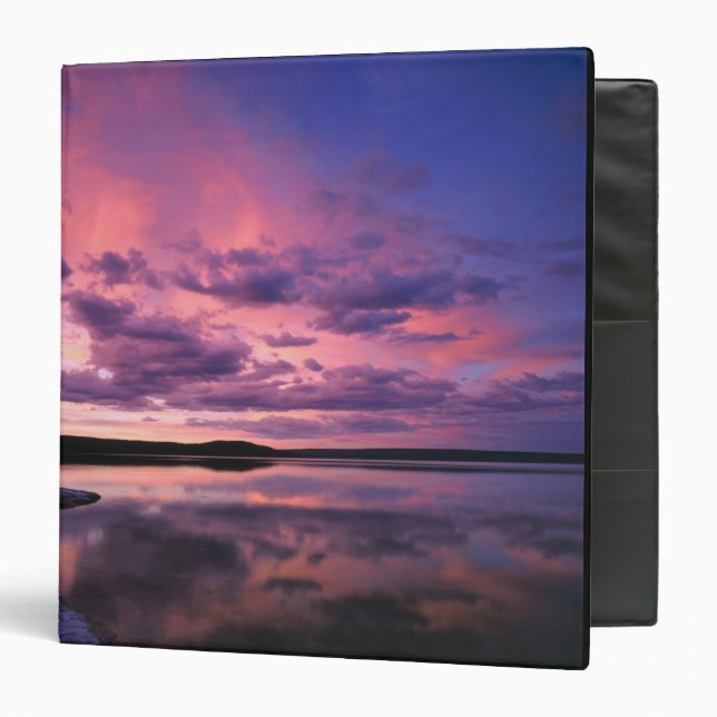 Yellowstone National Park, Wyoming. USA. Binder (Front/Inside)