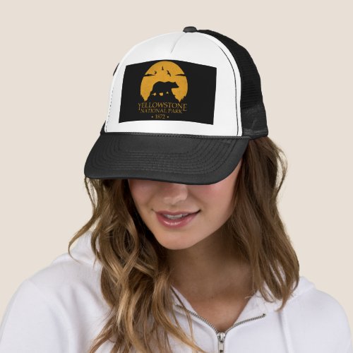 Yellowstone Vintage Retro Bear USA National Park Trucker Hat