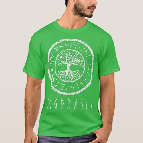 Yggdrasil ree of Life Viking Norse Rune Distresse T_Shirt