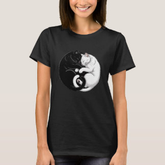 Yin and Yang Pet Cat Black White Cats T-Shirt