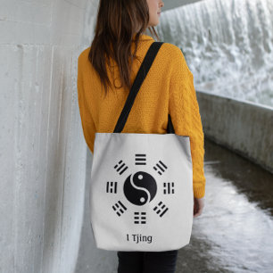Yin Yang Ba Gua I Ching Symbol - Eight Trigrams Tote Bag