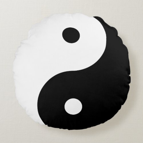 Yin Yang _ black Round Pillow