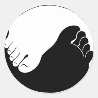Yin Yang Feet Classic Round Sticker