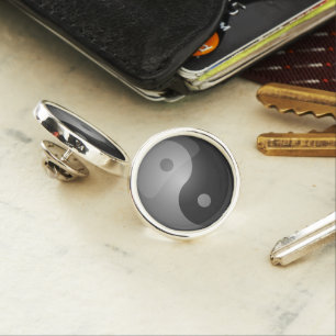 Yin yang pin