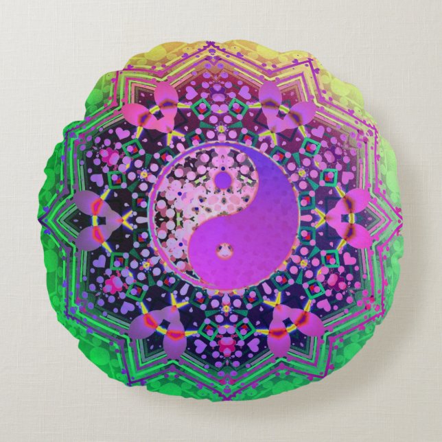 Yin Yang Rainbow Love Geometry Round Pillow (Front)