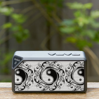 Yin & Yang Symbol Black and White Tattoo Style Bluetooth Speaker