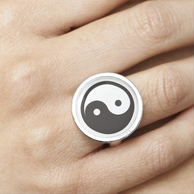 Yin Yang Symbol - solid tattoo design Ring (In Situ)