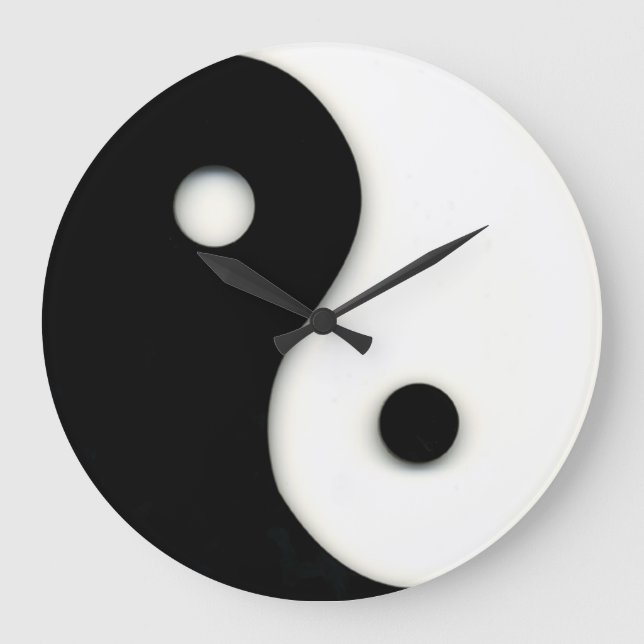 Yin & Yang Wall Clock Black & White (Front)