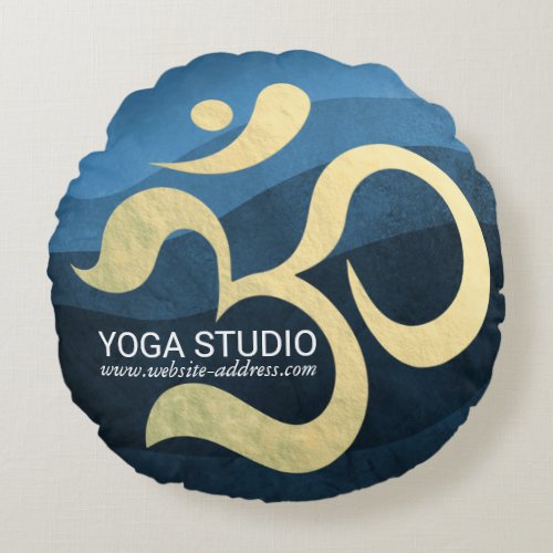 Yoga Studio Meditation Instructor Life Coach OM Ro Round Pillow