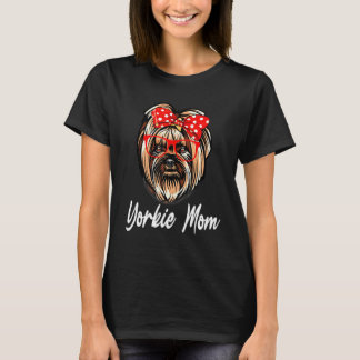 Yorkshire Terrier Mom Mama Dog Christmas T-Shirt