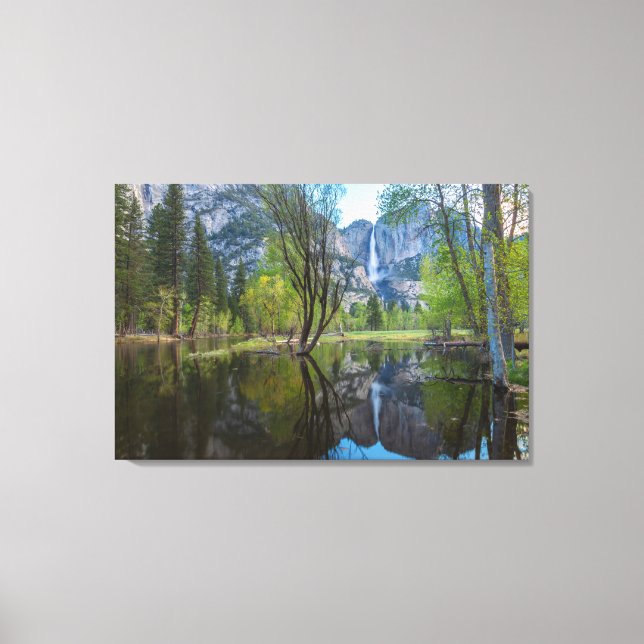 Yosemite Falls Canvas Print (Front)