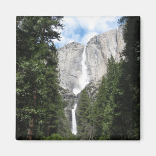 Yosemite Falls Magnet