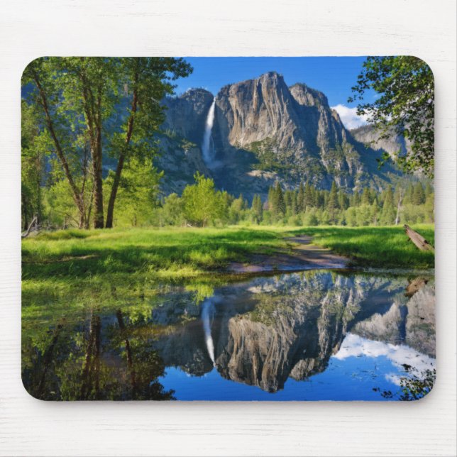 Yosemite Falls | Yosemite National Park Mouse Pad (Front)