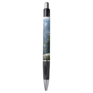 Yosemite Mountain View in Yosemite National Park Pen