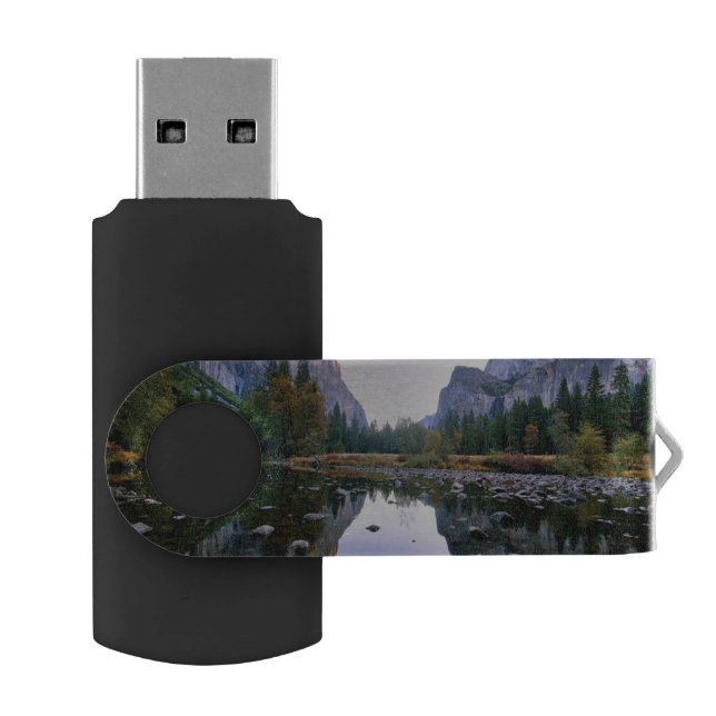 Yosemite National Park Flash Drive (Opened)