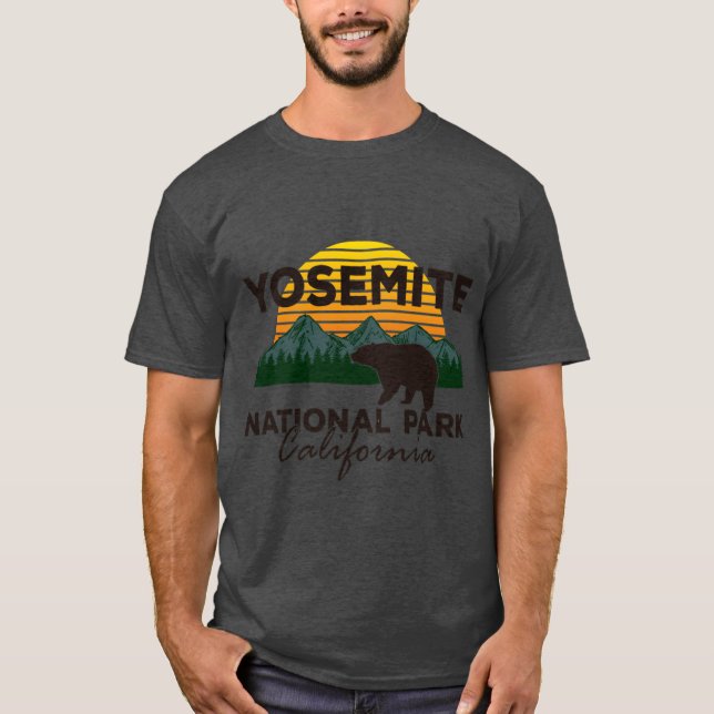 Yosemite National Park Sierra Nevada Black Bear Su T-Shirt (Front)
