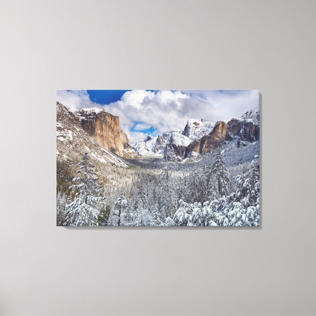 Yosemite Valley in Snow Canvas Print (Front)