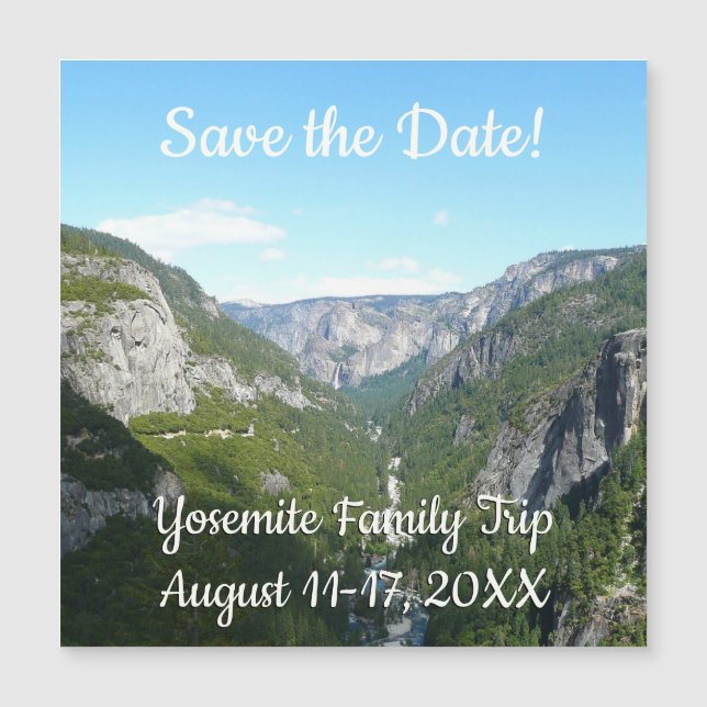 Yosemite Valley in Yosemite National Park (Front)