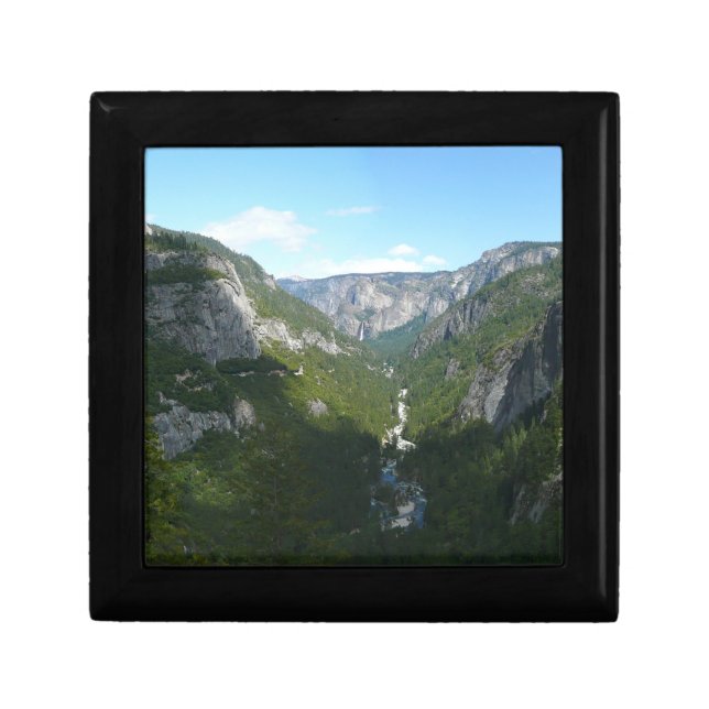 Yosemite Valley in Yosemite National Park Gift Box (Front)