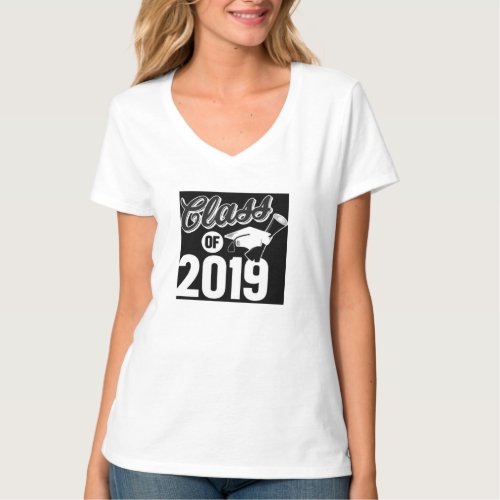 YOUNG GIRL OR ADULT GRADS CLASS OF 2019 T_Shirt