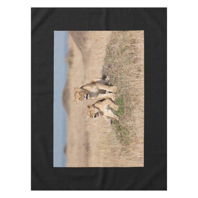 Young lions tablecloth (Front)