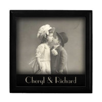 Young Love Photo c 1920s Gift Box