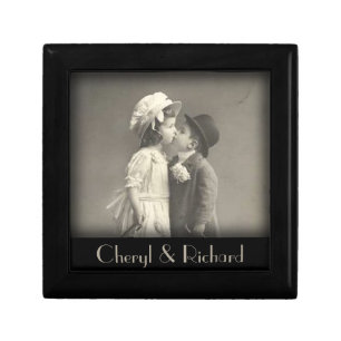 Young Love Photo c 1920s Gift Box