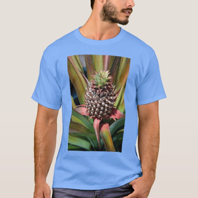 Young pineapple growing under the tropical sun ret T-Shirt (Front)