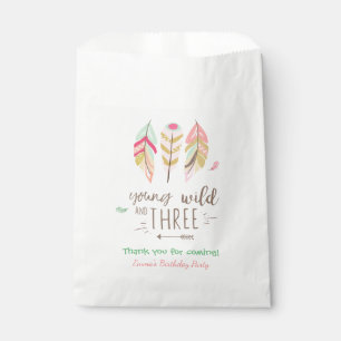 Young Wild and three favor bag Boho Feathers