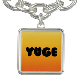 YUGE DESIGN CHARM BRACELET
