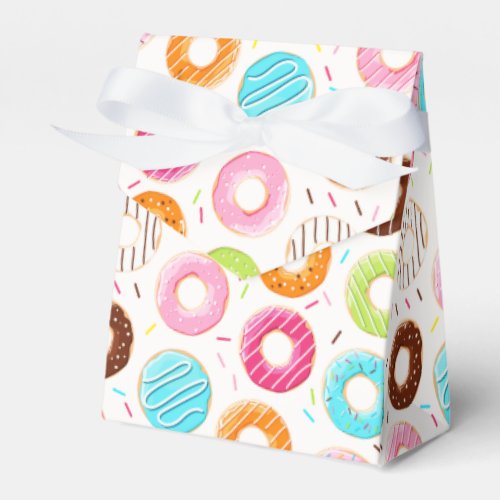 Yummy colorful sprinkles donuts toppings pattern favor boxes