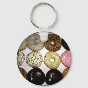 YUMMY DONUTS KEYCHAIN