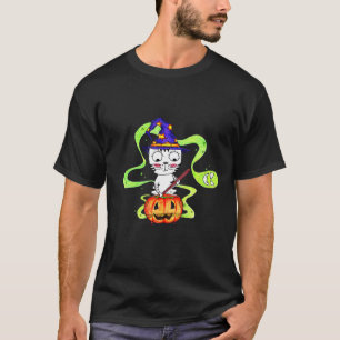 Yuna Cat And The Potion Of Love In Halloween T-Shirt