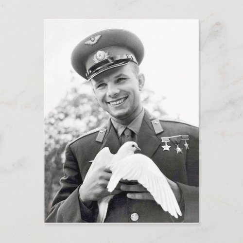 Yuri Gagarin with white pigeon symbol of peace Postcard