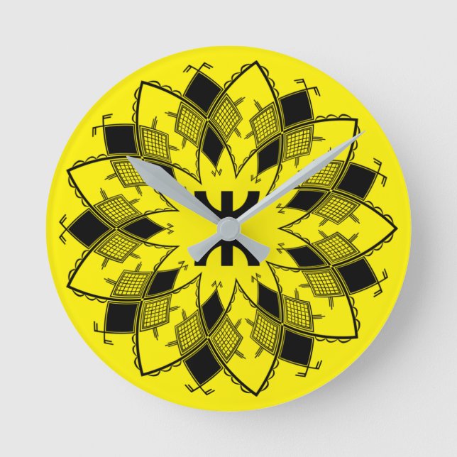 Z imazighen round clock (Front)