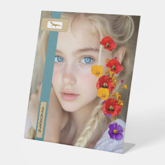 ZARZOMIA PEDESTAL SIGN