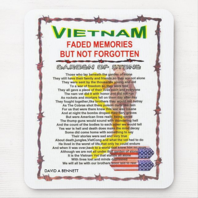 zazv- VIETNAM /POEM Mouse Pad (Front)