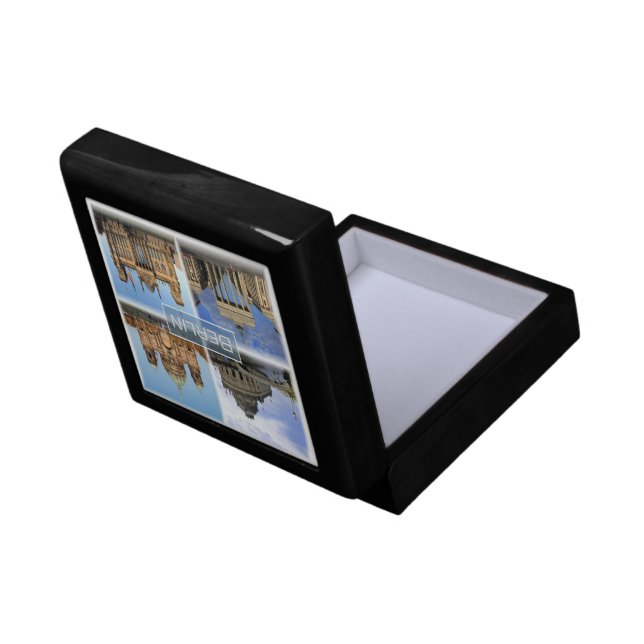 zDE018 BERLIN Germany, Gift Box (Back Open)