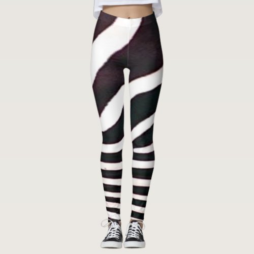 Zebra Black and White Stripes Print Leggings