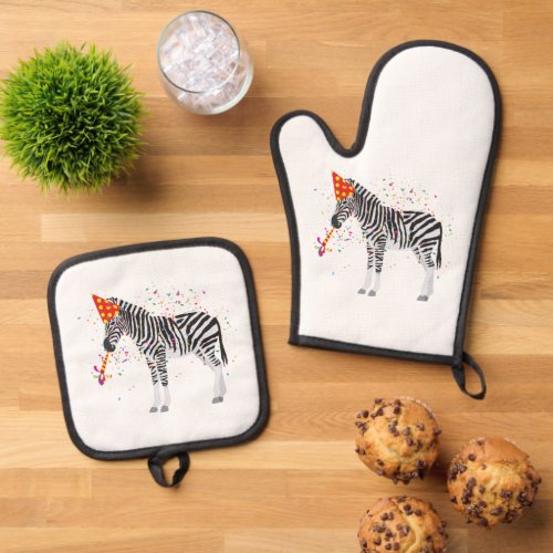 Zebra Partying _ Animals Having a Party Oven Mitt  Pot Holder Set