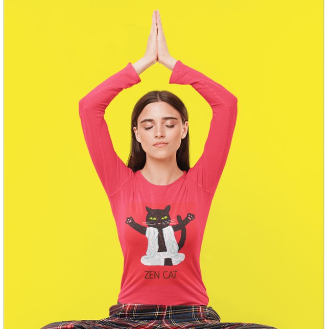 Zen cat yoga meditation pilates mediatate T-Shirt (Creator Uploaded)