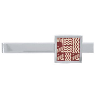 zig zags and dots wavey lines maroon and cream silver finish tie clip