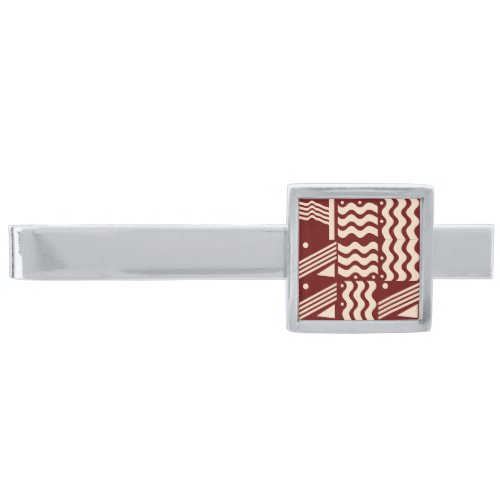 zig zags and dots wavey lines maroon and  cream silver finish tie clip