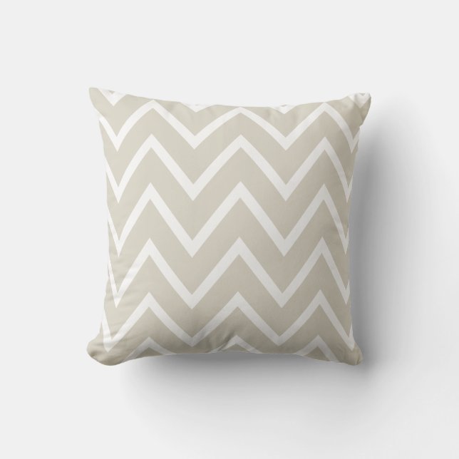 Zigzag Chevron Pattern | Beige White  Throw Pillow (Front)