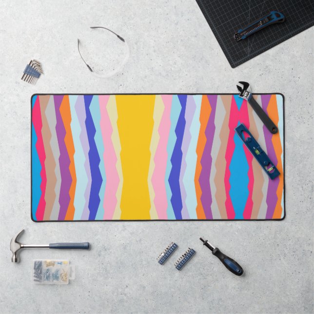 Zigzag colorful stripes pattern desk mat (Workstation)