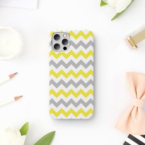 Zigzag Pattern Chevron Pattern Yellow Gray iPhone 11 Case