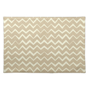 Zigzag pattern placemat