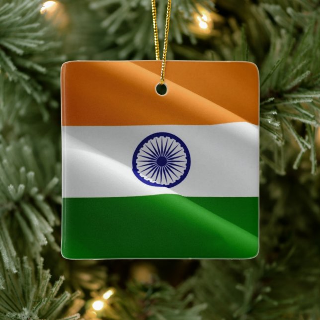 zIN002 Indian waving FLAG India, Ceramic Ornament (Tree)